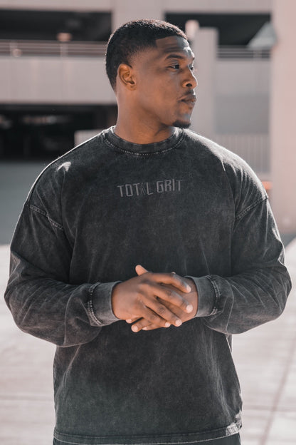 Long Sleeve black, washed look Total Grit crewneck